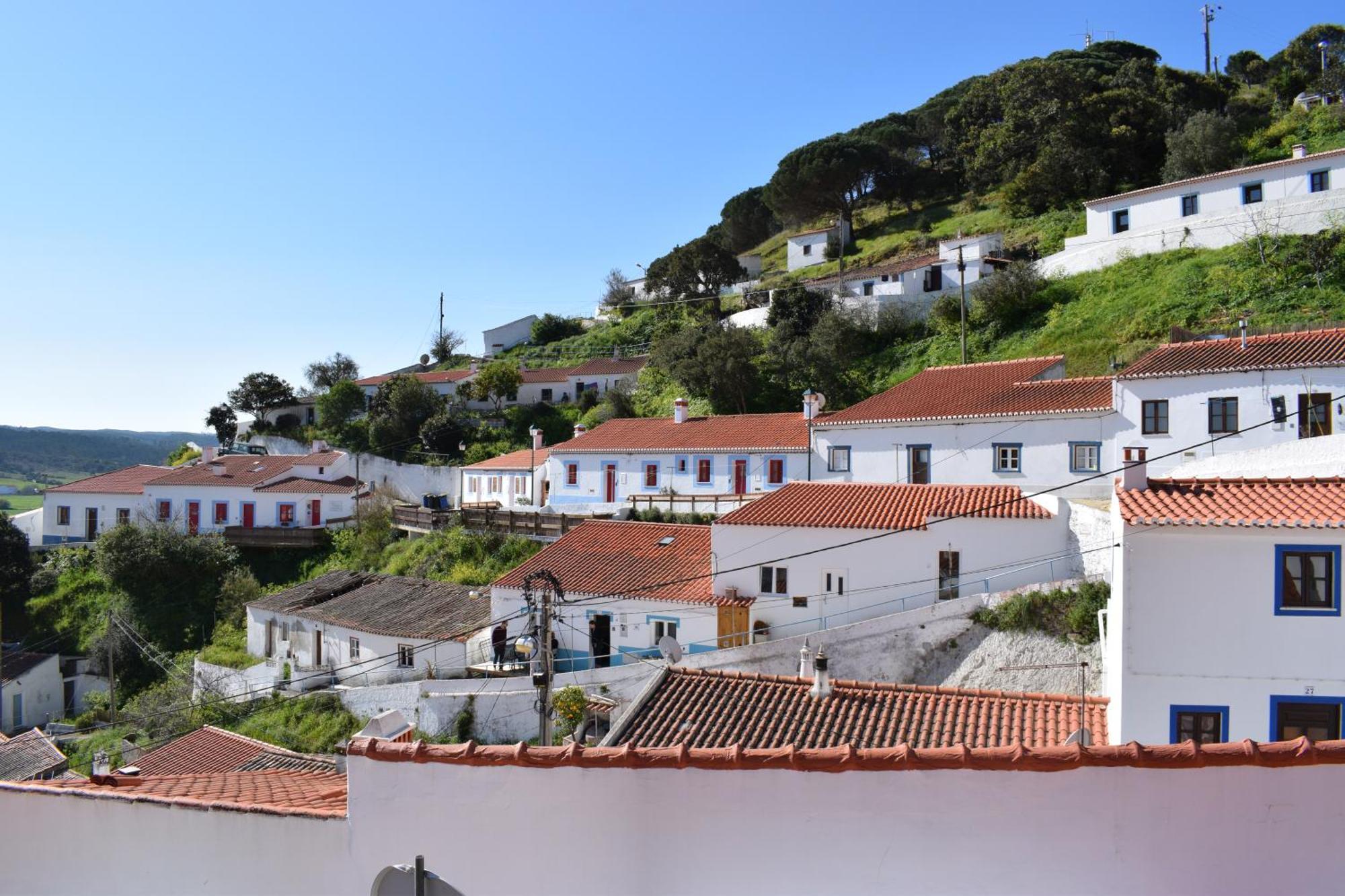 Hillside 2 Aljezur Old Town Casa de hóspedes Exterior foto